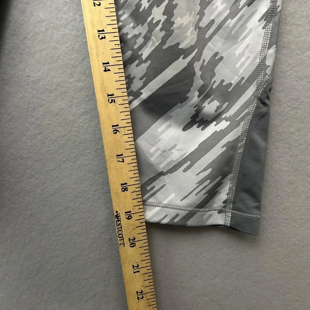Nike Pro Dri-FIT Leggings Girls XL Grey Camo Cropped 805850-043